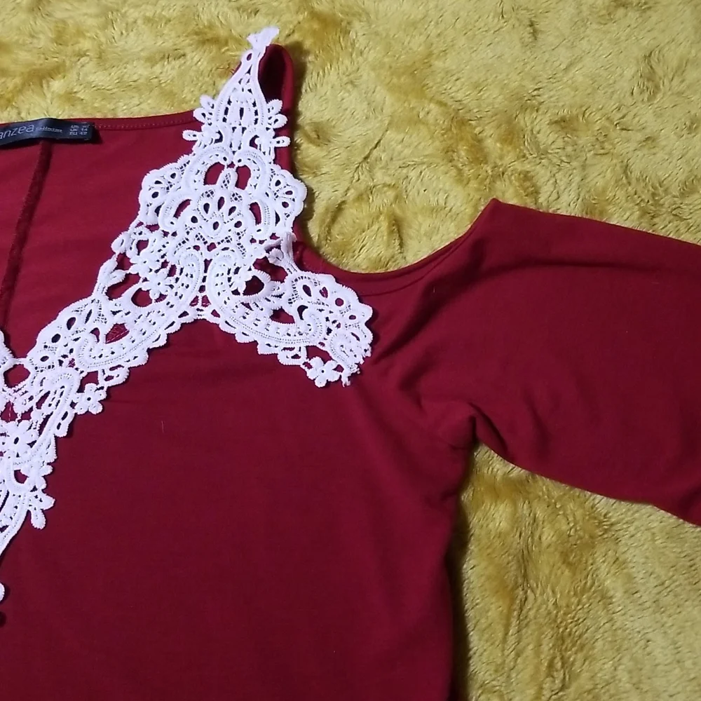 Ladies  top, size 12 - Picture 3 of 6